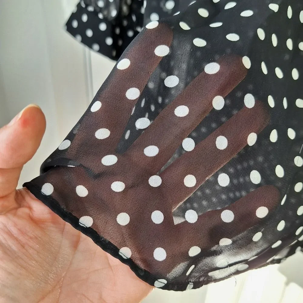 LC Lauren Conrad Sheer Black & White Button-Up Polkadot Puff Sleeve Blouse Sz XS - Picture 3 of 9